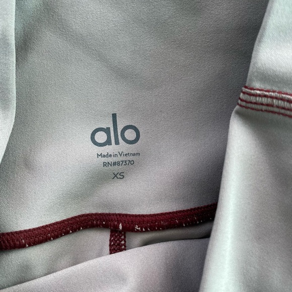 ALO Yoga Tan Leggings - Picture 2 of 9